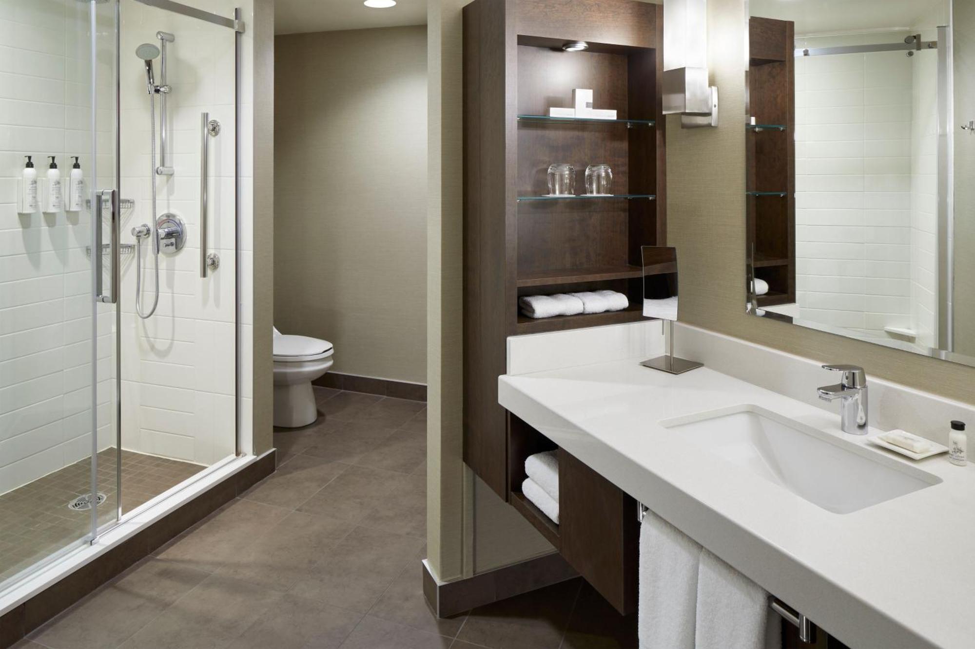 Delta Hotels By Marriott Montréal Esterno foto